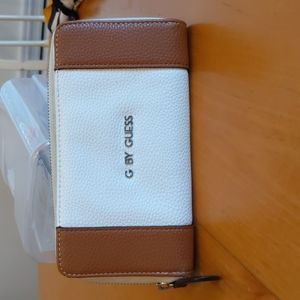 G by Guess wallet